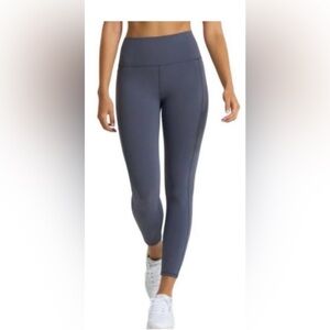 Vuori Studio Pocket Leggings Size Small